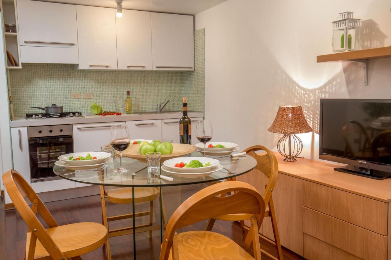 Navona White Apartment Рим Экстерьер фото