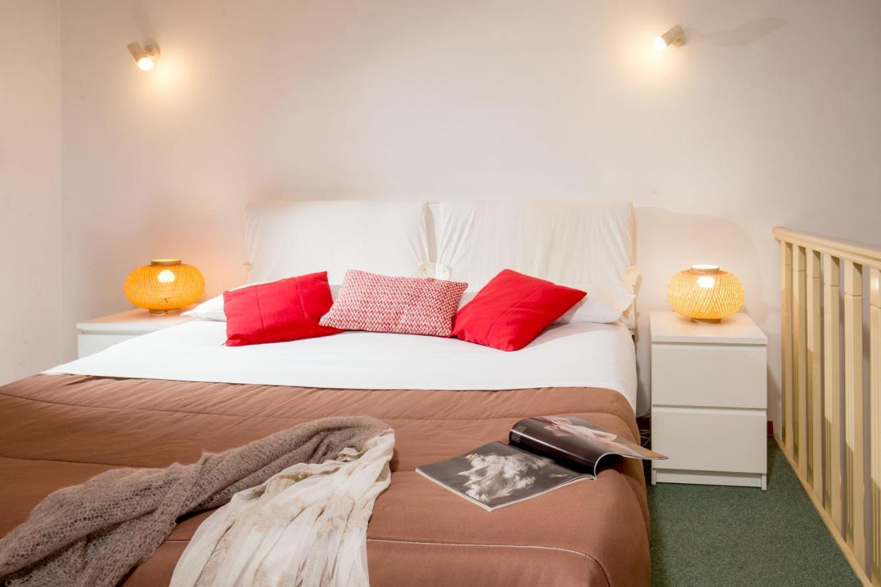 Navona White Apartment Рим Экстерьер фото